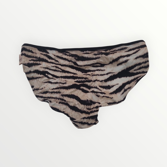 Victoria's Secret Black and Tan Animal Print Panties Vintage Y2K New With Tags - Picture 3 of 3